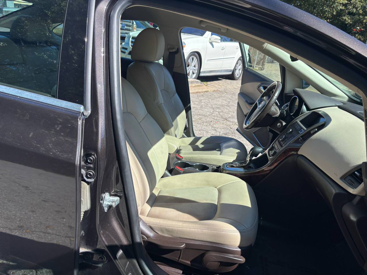 Buick Verano Base 2016