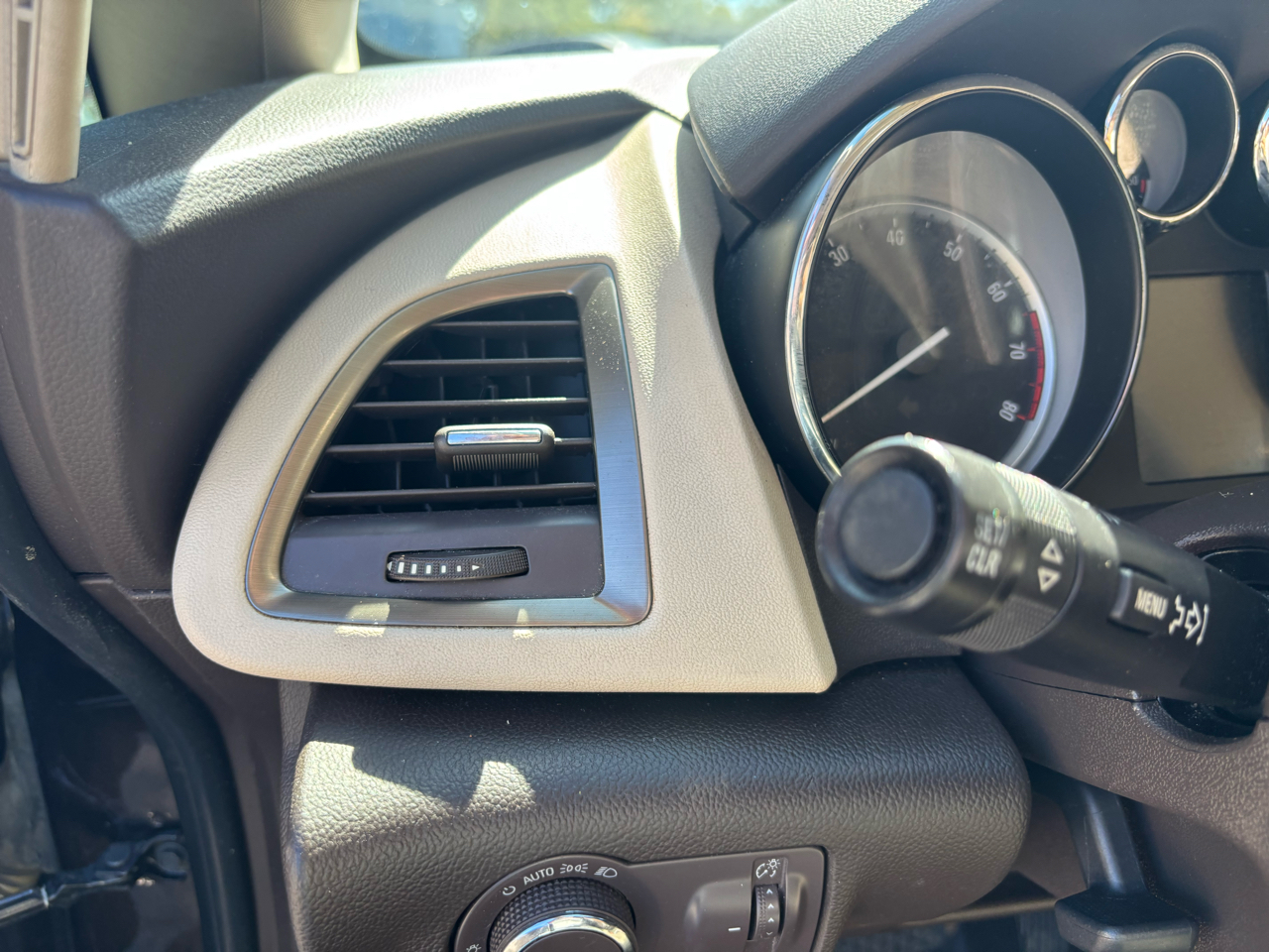 Buick Verano Base 2016