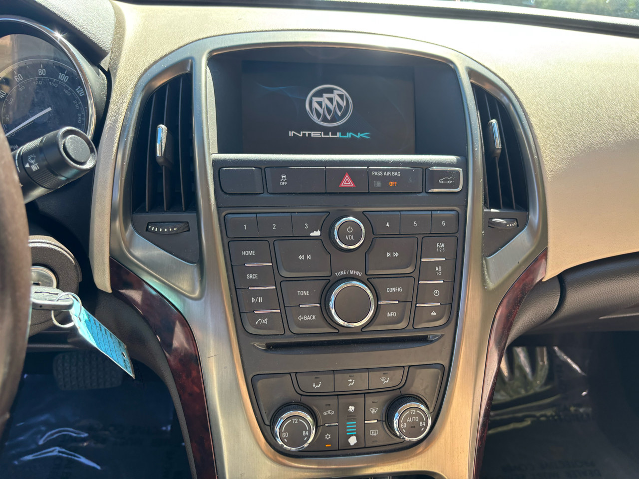 Buick Verano Base 2016