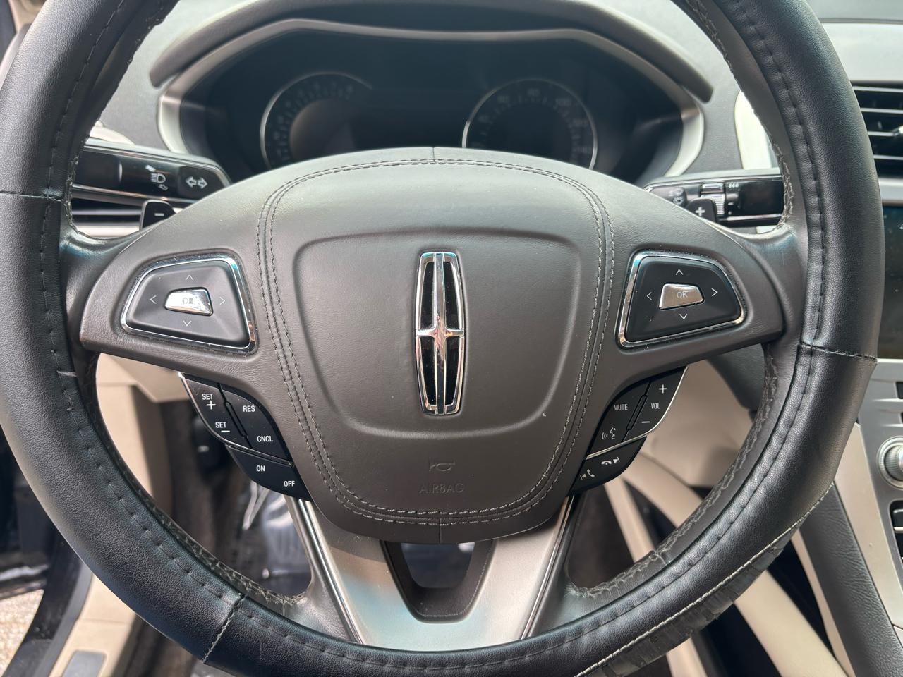 Lincoln MKZ Premier AWD 2017