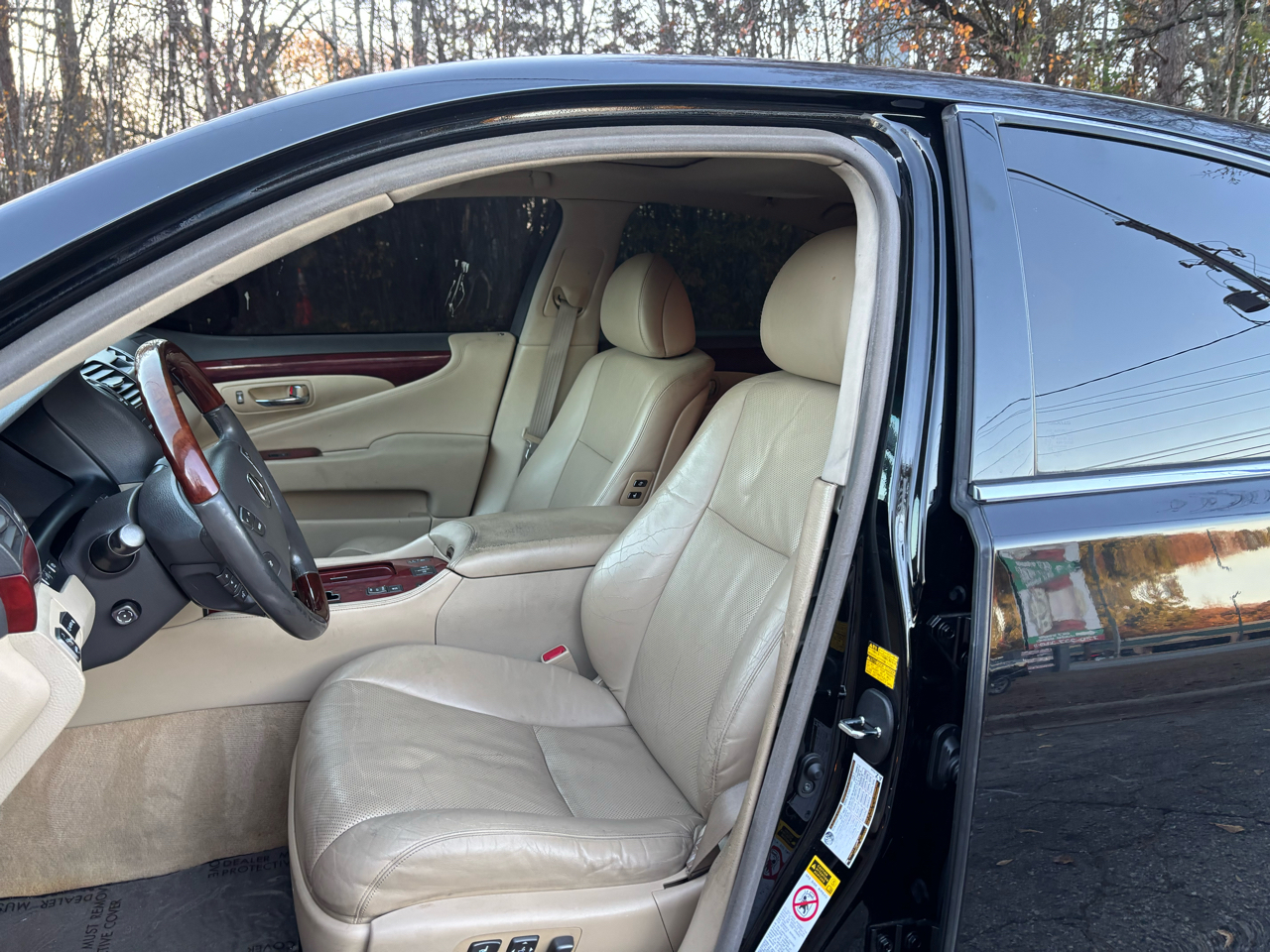 Lexus LS 460 Luxury Sedan 2008