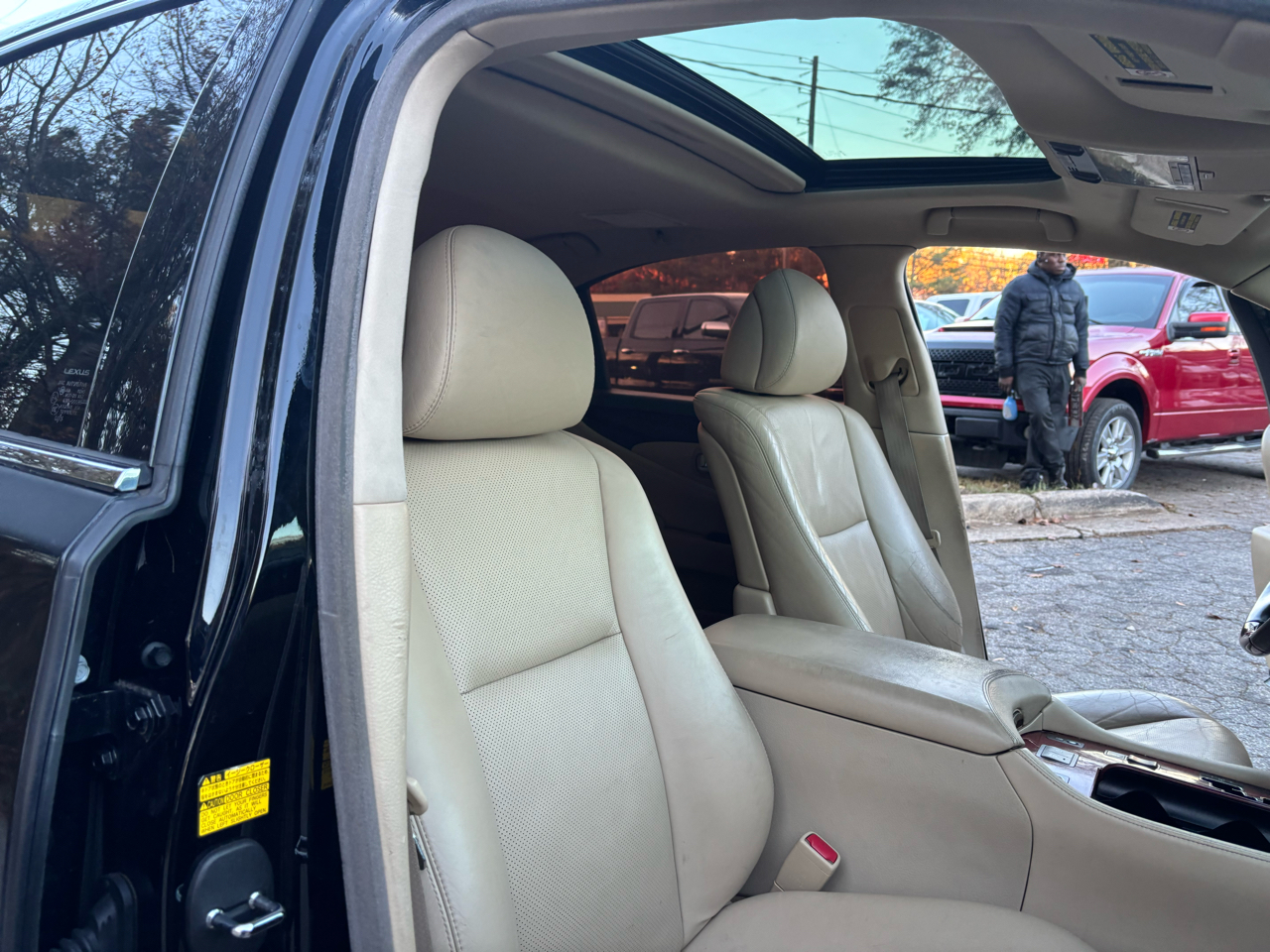 Lexus LS 460 Luxury Sedan 2008