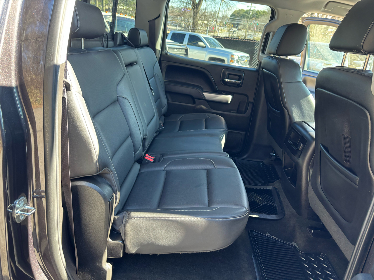 Chevrolet Silverado 1500 LTZ Crew Cab Long Box 4WD 2015