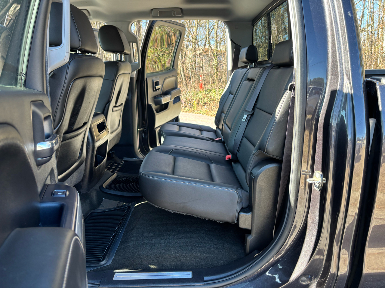 Chevrolet Silverado 1500 LTZ Crew Cab Long Box 4WD 2015