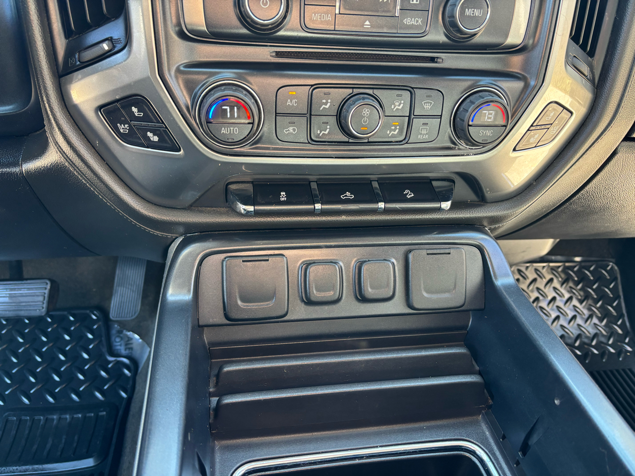 Chevrolet Silverado 1500 LTZ Crew Cab Long Box 4WD 2015