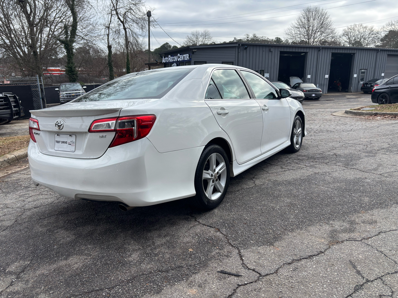Toyota Camry L 2012