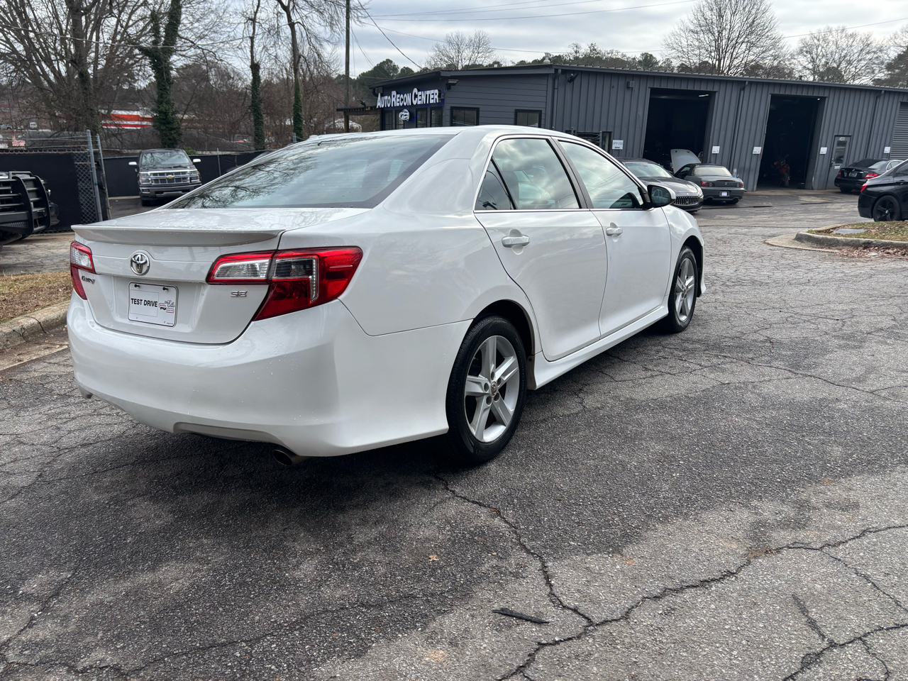 Toyota Camry L 2012
