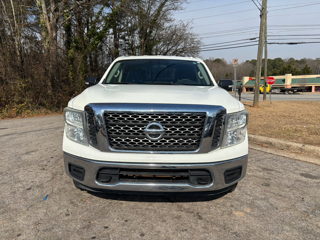 Nissan Titan Platinum Reserve Crew Cab 4WD 2017