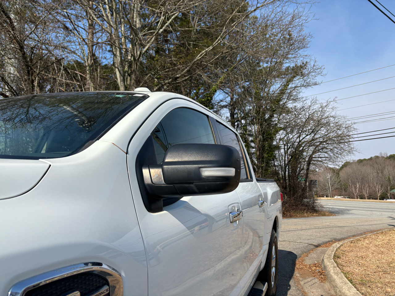 Nissan Titan Platinum Reserve Crew Cab 4WD 2017