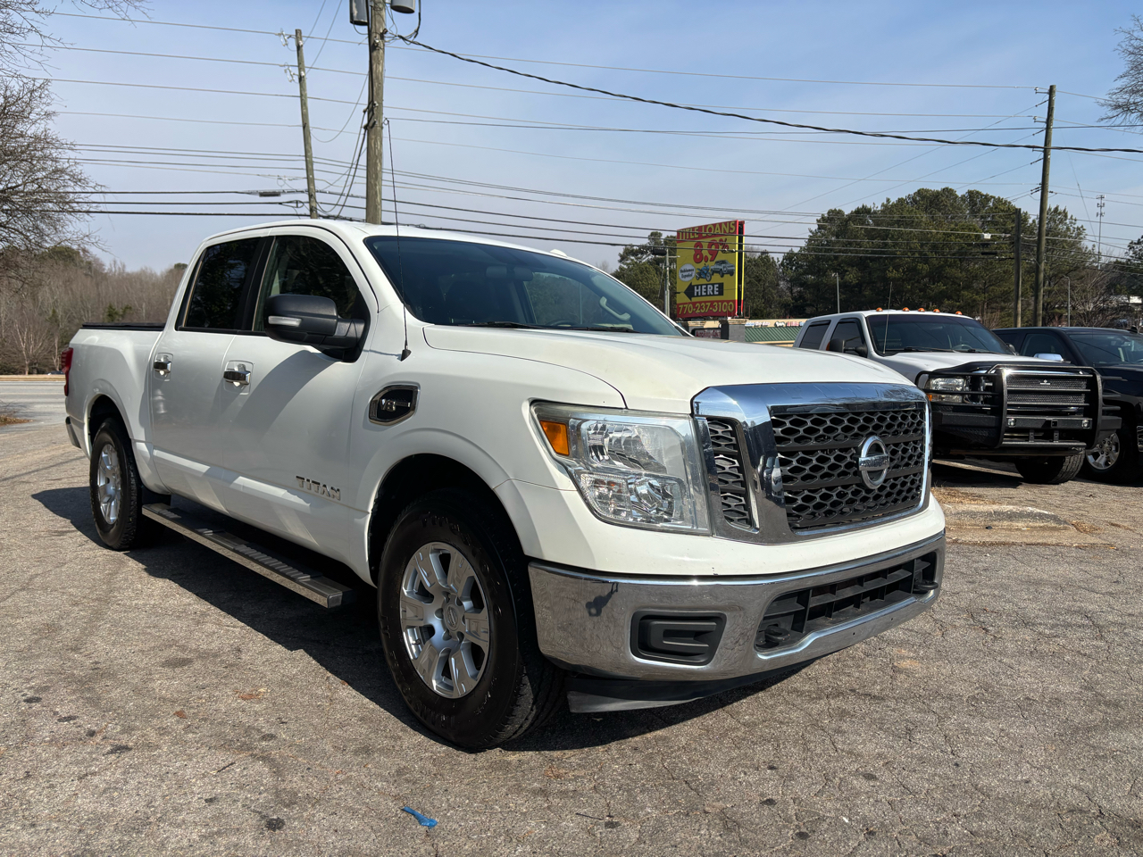 Nissan Titan Platinum Reserve Crew Cab 4WD 2017