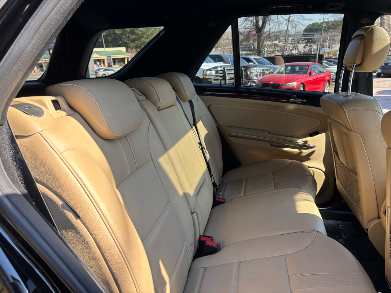 Mercedes-Benz M-Class ML350 4MATIC 2011