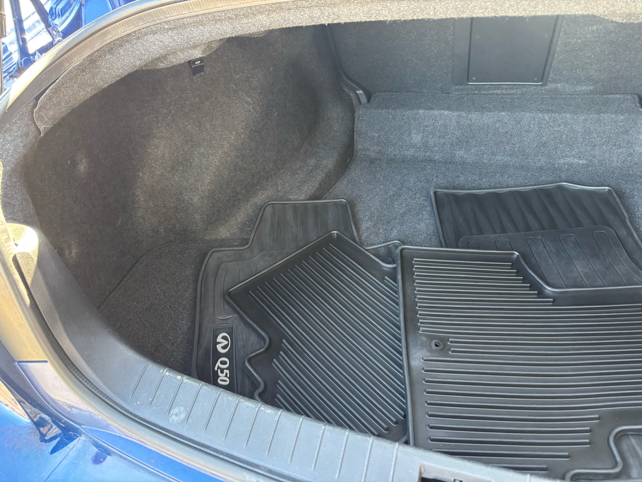 Infiniti Q50 Red Sport 400 AWD 2017