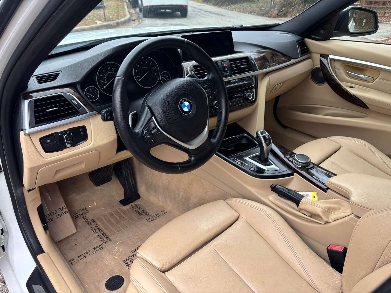 BMW 3-Series 328i Sedan 2016