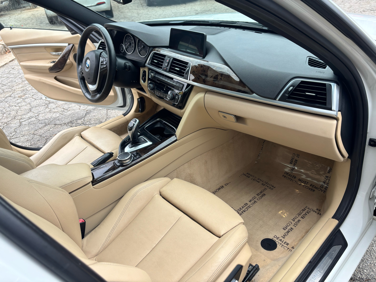 BMW 3-Series 328i Sedan 2016