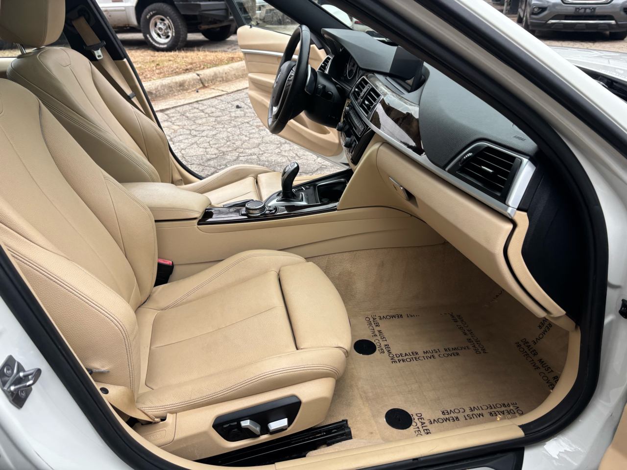 BMW 3-Series 328i Sedan 2016