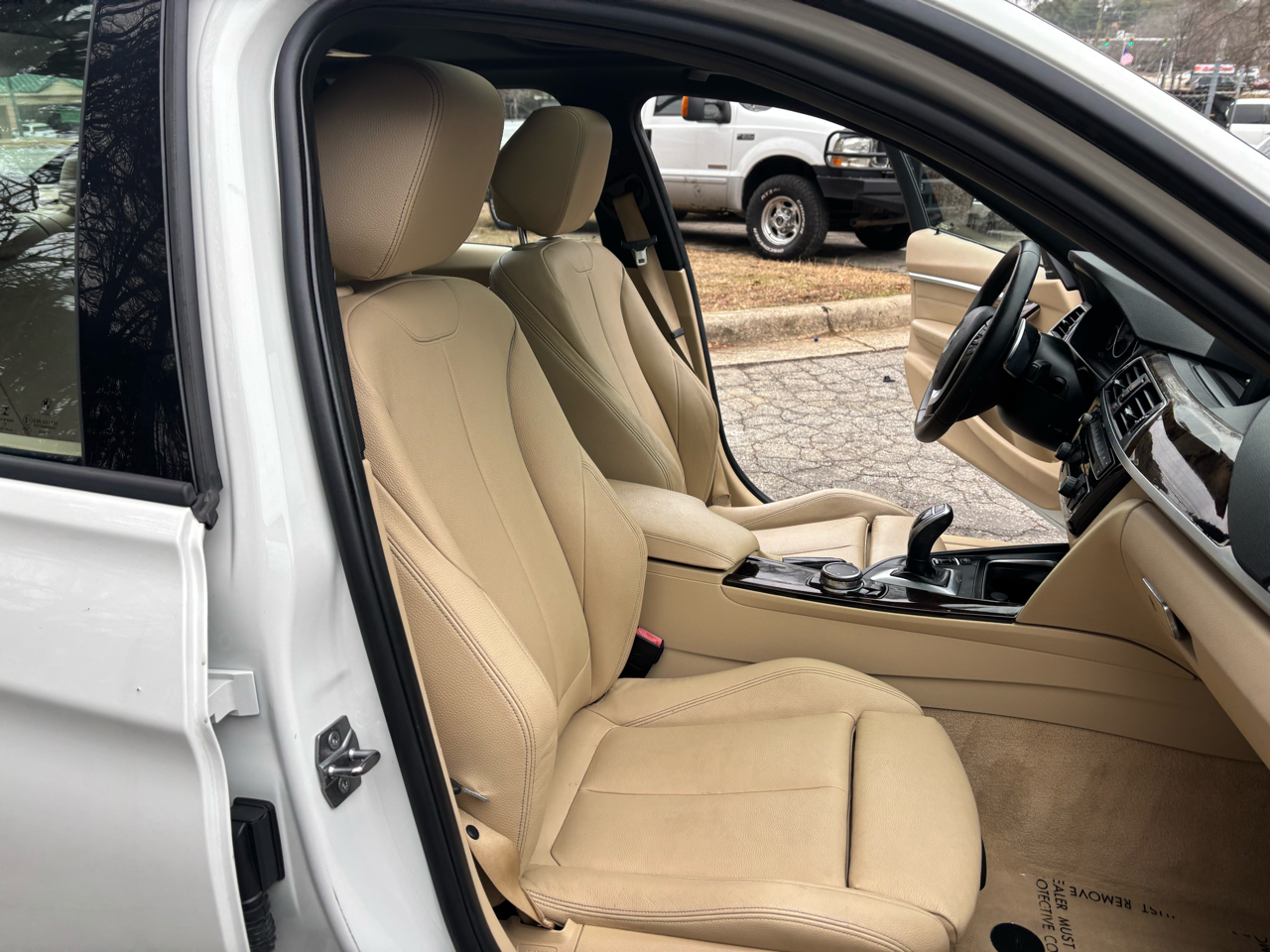 BMW 3-Series 328i Sedan 2016