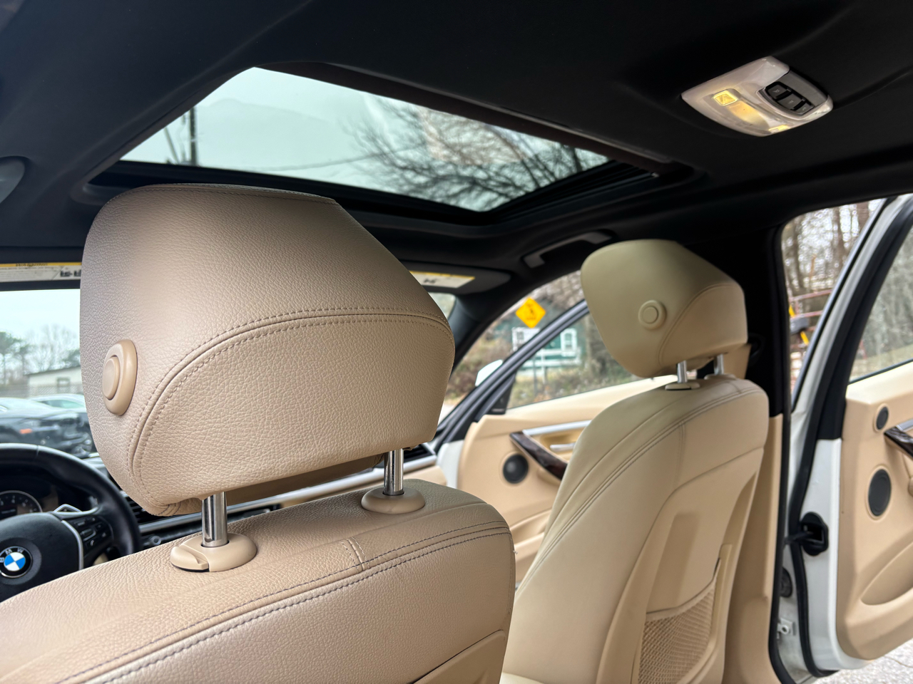 BMW 3-Series 328i Sedan 2016