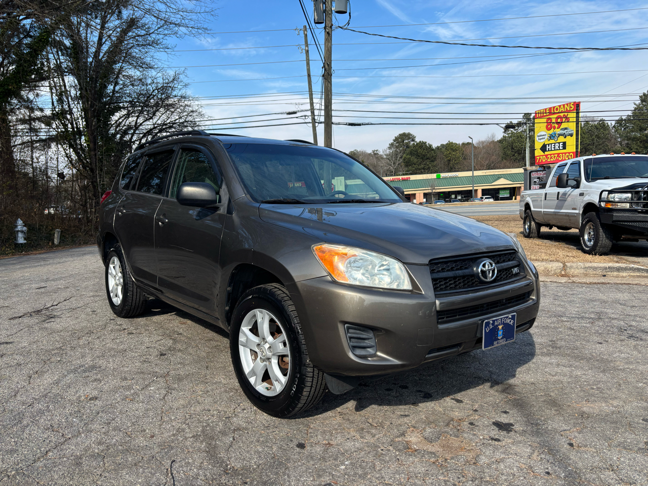 Toyota RAV4 Base V6 2WD 2012