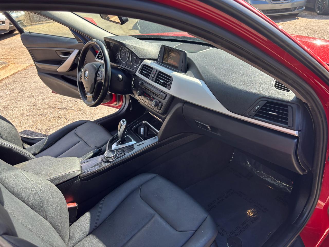 BMW 3-Series 320i xDrive 2015