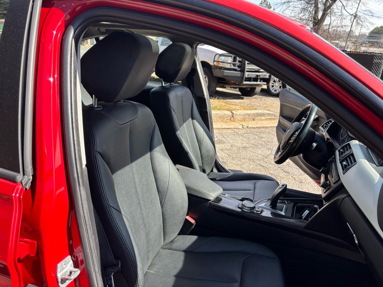 BMW 3-Series 320i xDrive 2015