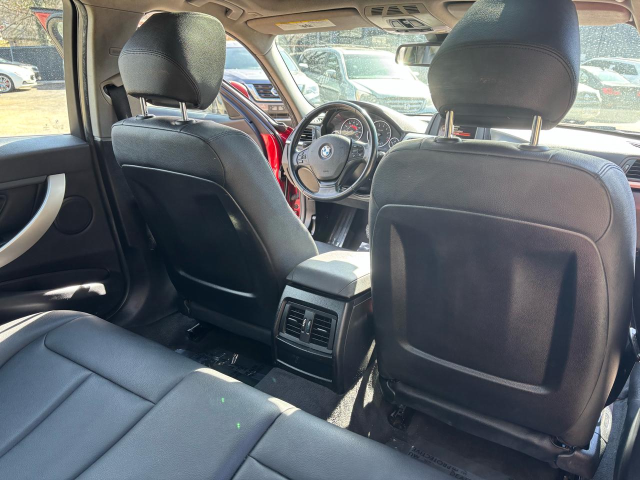 BMW 3-Series 320i xDrive 2015