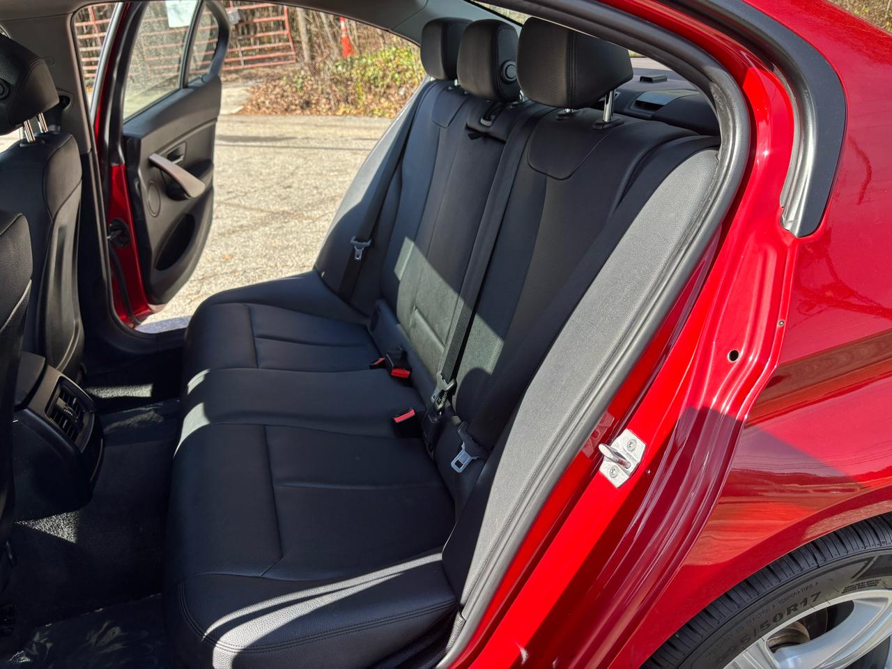 BMW 3-Series 320i xDrive 2015