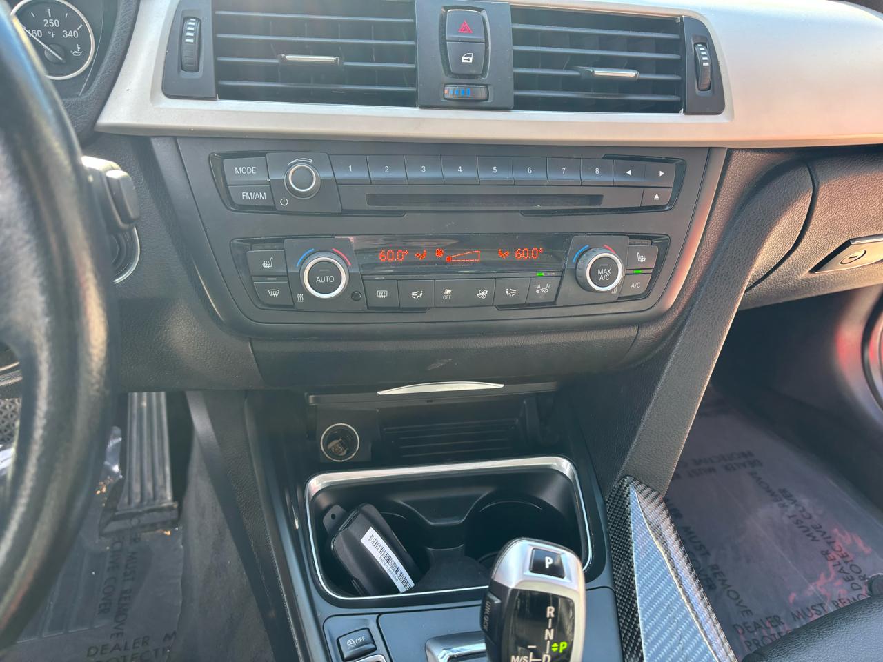 BMW 3-Series 320i xDrive 2015