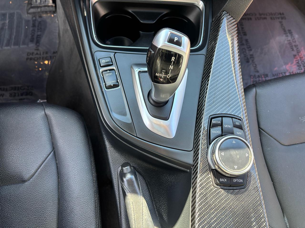 BMW 3-Series 320i xDrive 2015