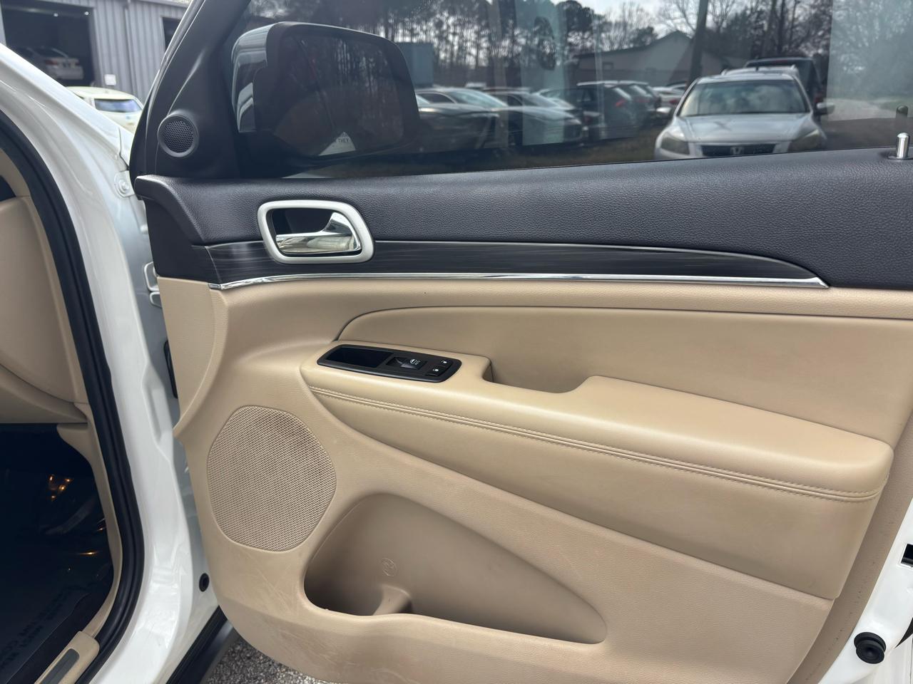 Jeep Grand Cherokee Limited 2WD 2021