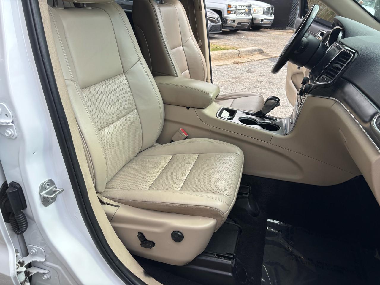 Jeep Grand Cherokee Limited 2WD 2021