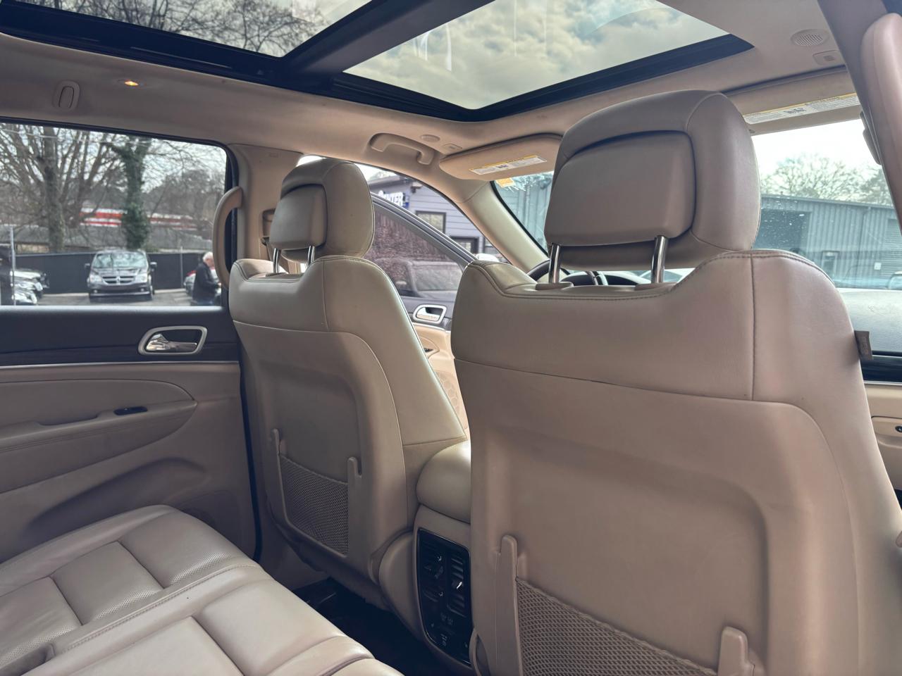 Jeep Grand Cherokee Limited 2WD 2021