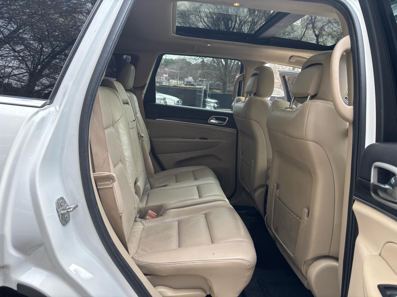 Jeep Grand Cherokee Limited 2WD 2021