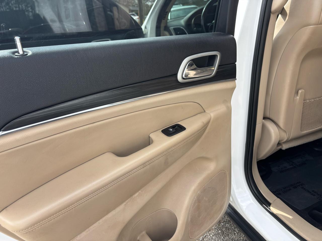 Jeep Grand Cherokee Limited 2WD 2021