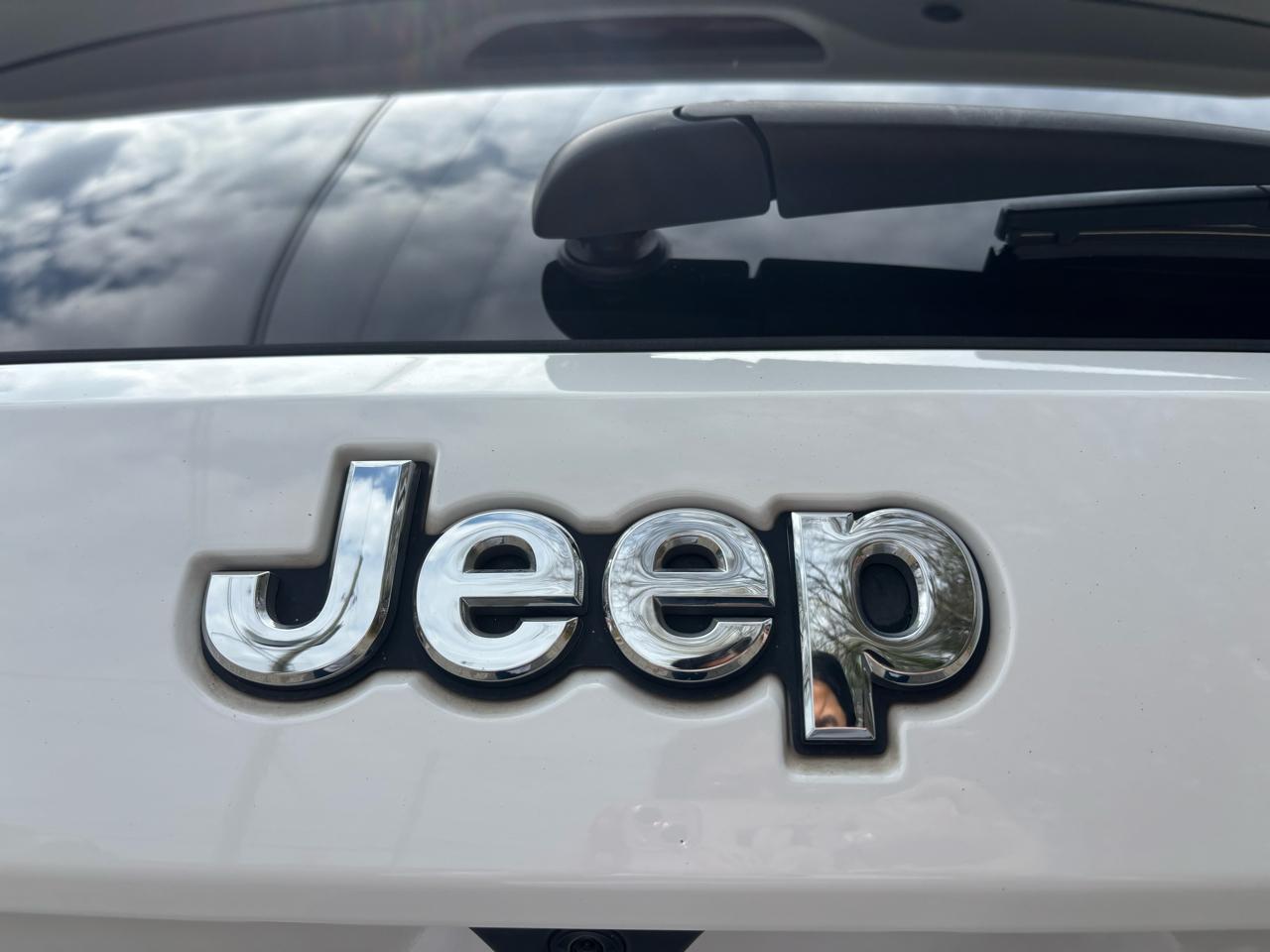 Jeep Grand Cherokee Limited 2WD 2021