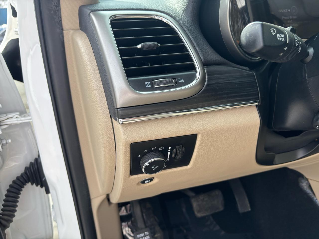 Jeep Grand Cherokee Limited 2WD 2021