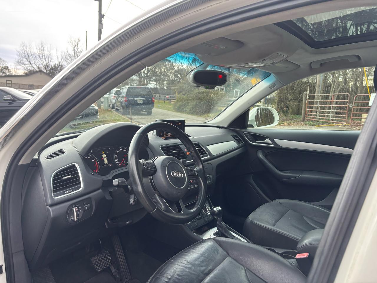 Audi Q3 Premium Plus 2015