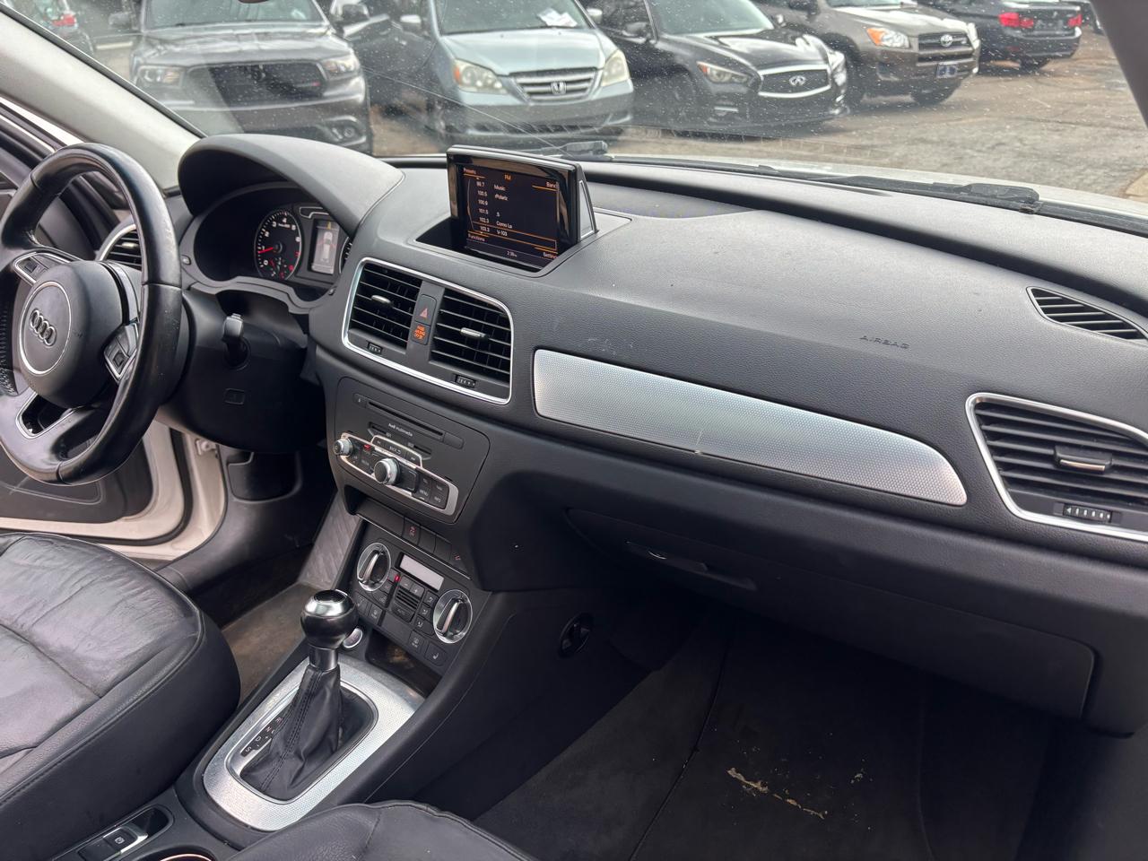 Audi Q3 Premium Plus 2015