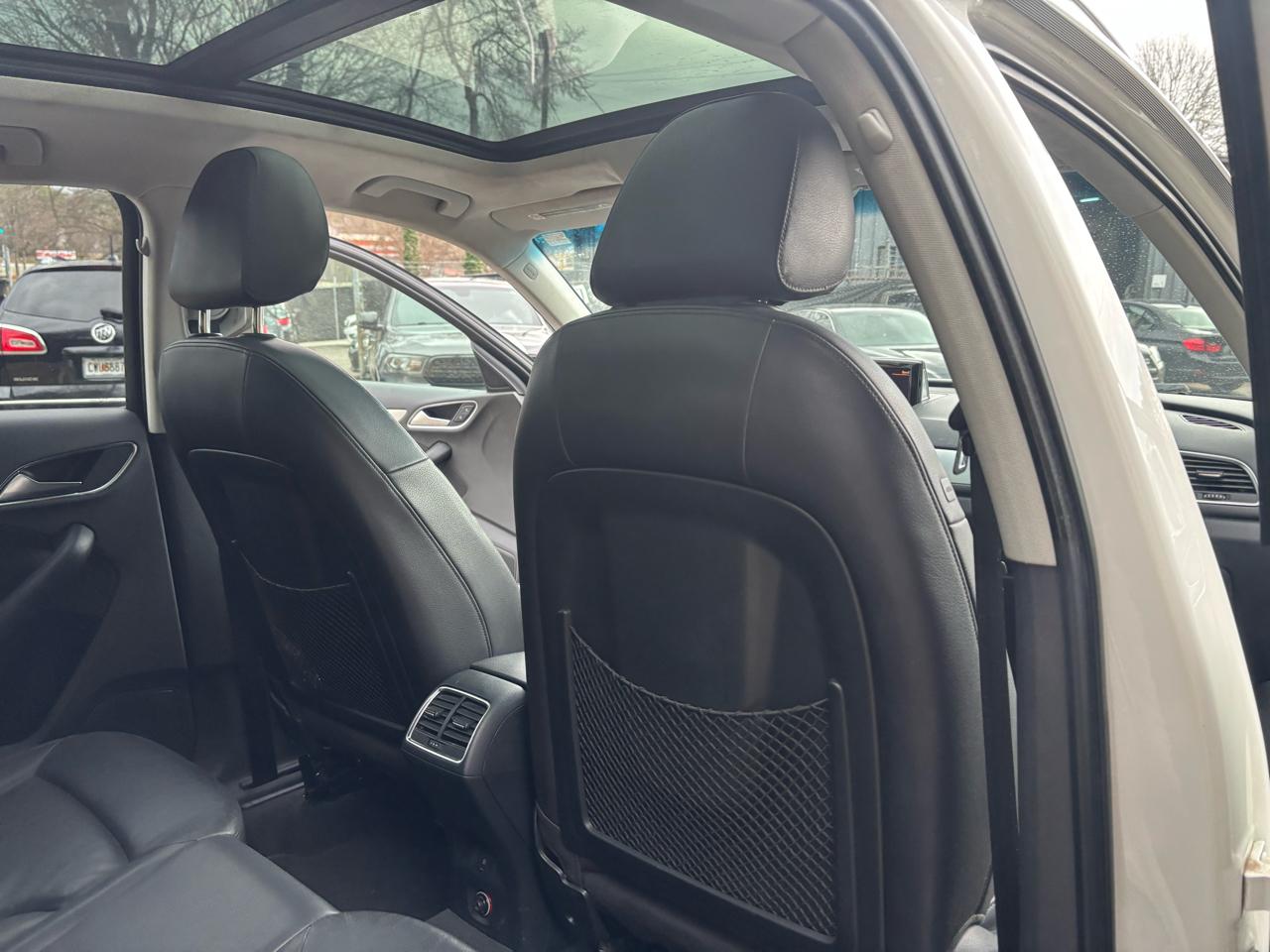 Audi Q3 Premium Plus 2015