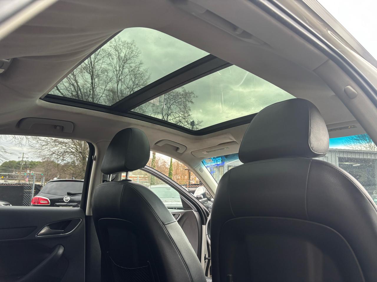 Audi Q3 Premium Plus 2015