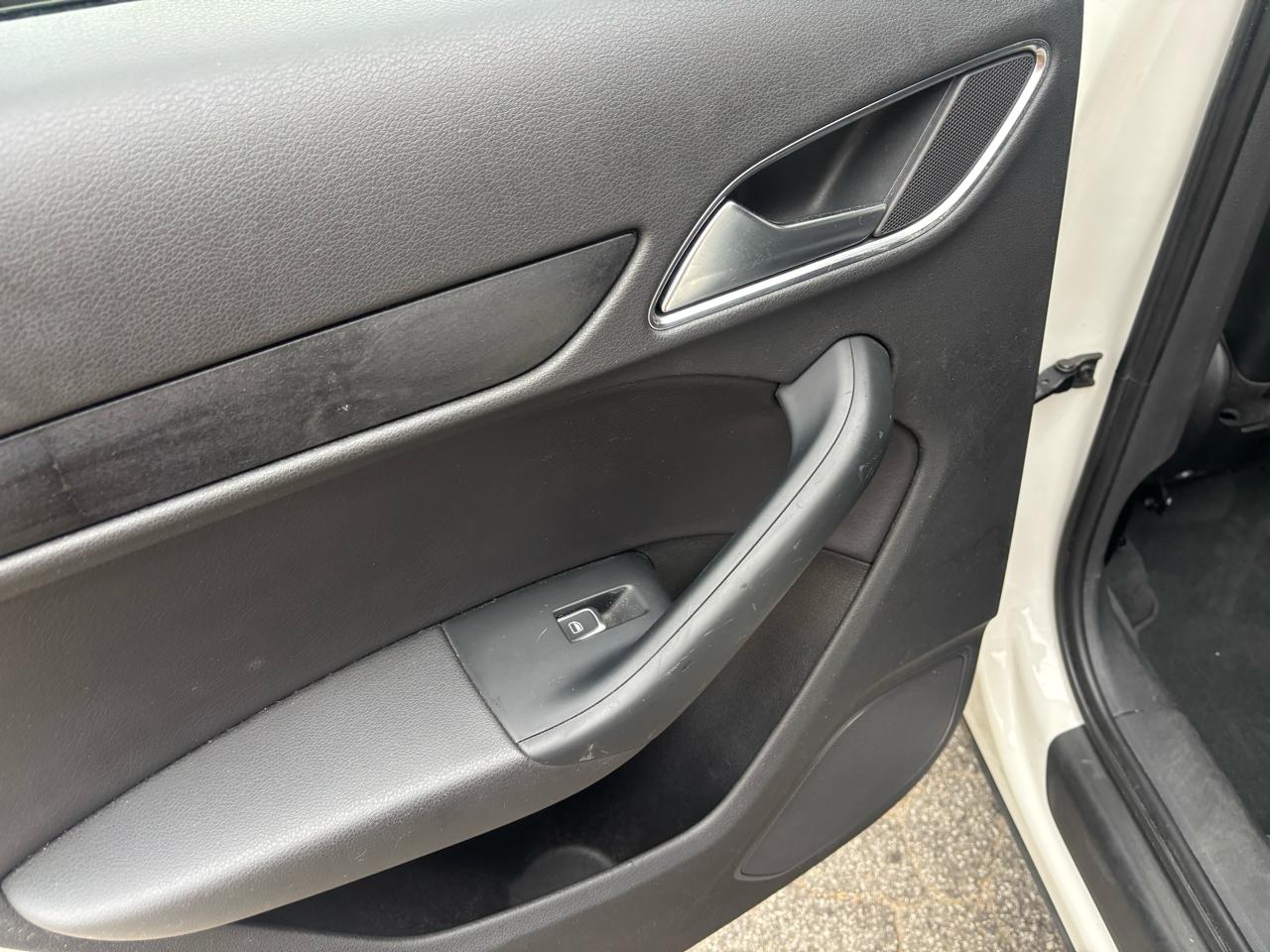 Audi Q3 Premium Plus 2015