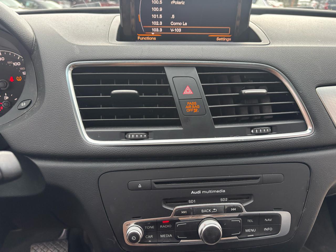 Audi Q3 Premium Plus 2015