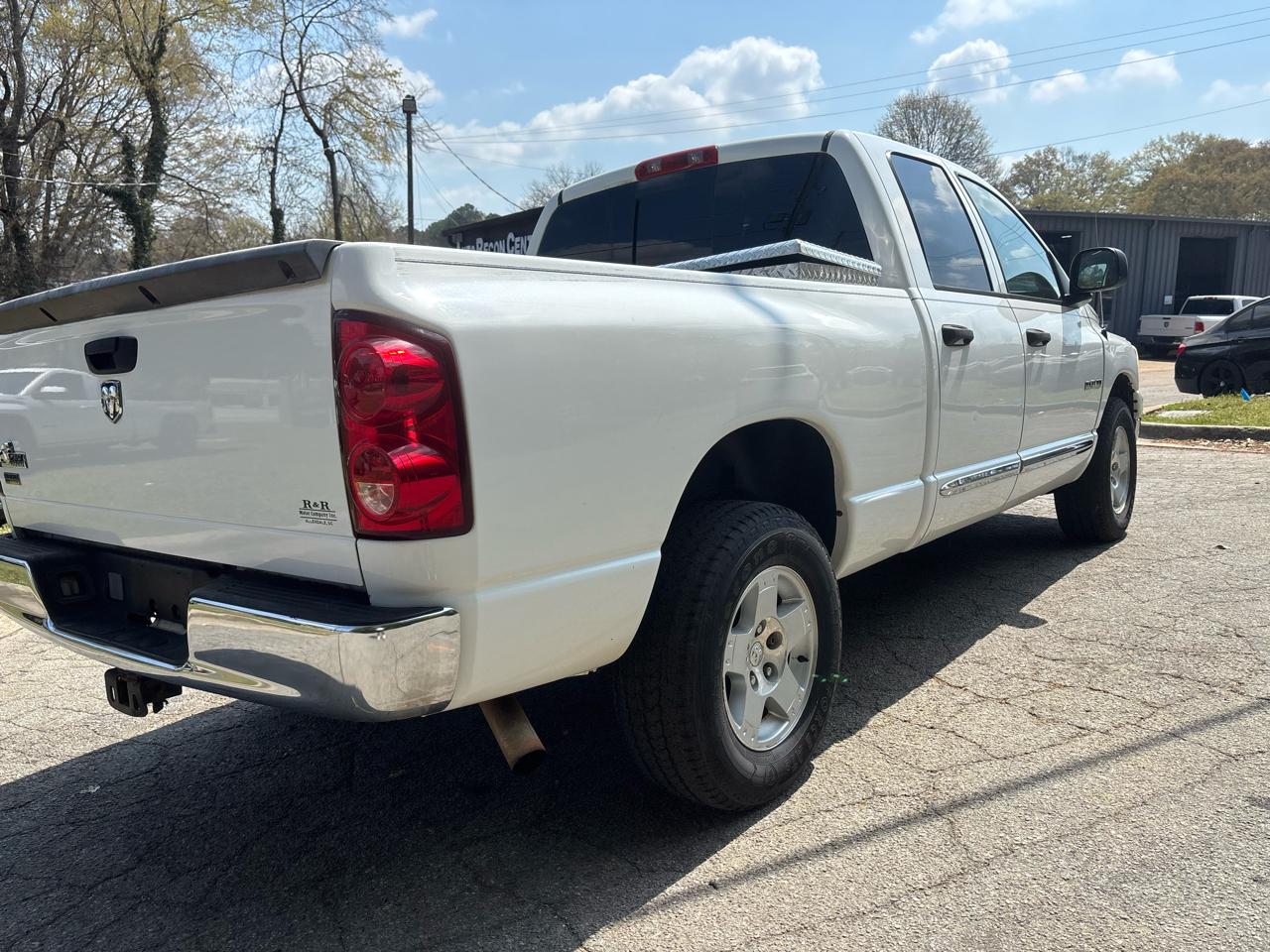 Dodge Ram 1500 SXT Quad Cab Long Bed 2WD 2008