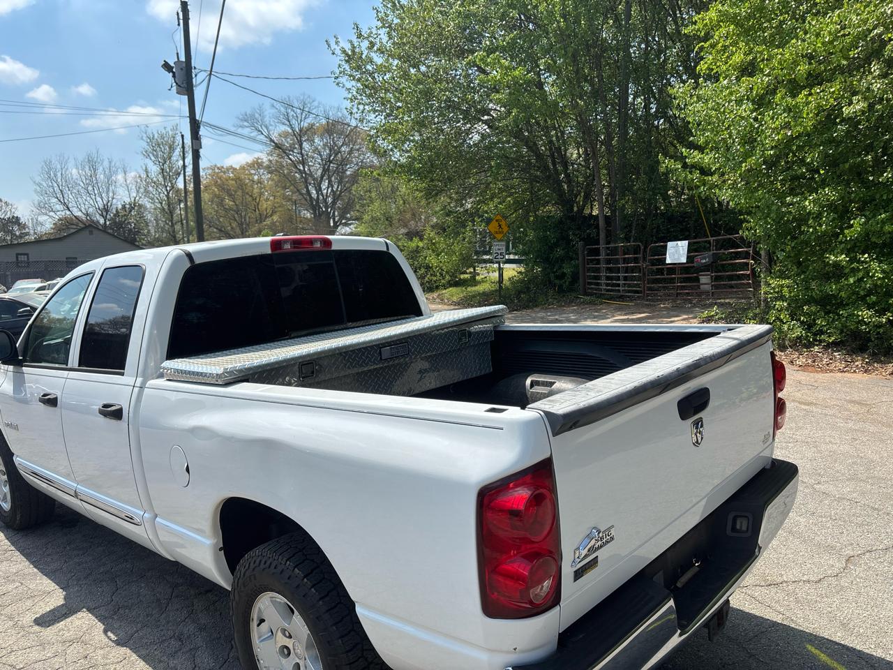 Dodge Ram 1500 SXT Quad Cab Long Bed 2WD 2008