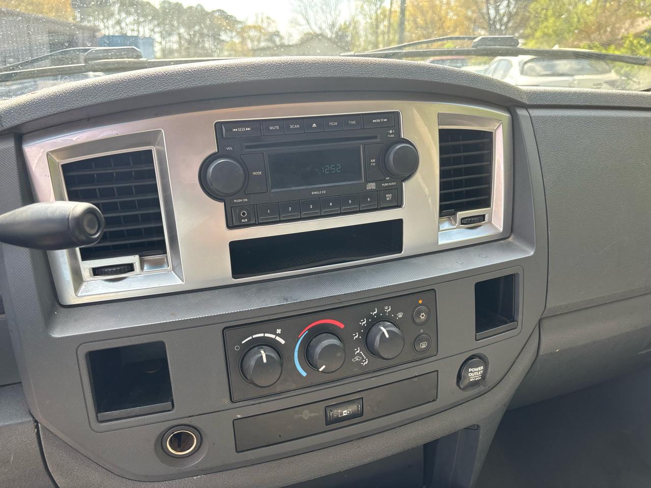 Dodge Ram 1500 SXT Quad Cab Long Bed 2WD 2008