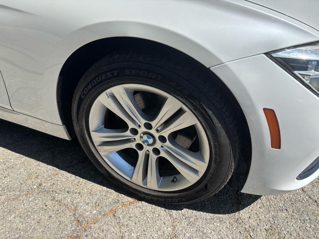 BMW 3-Series 330i SULEV Sedan 2017