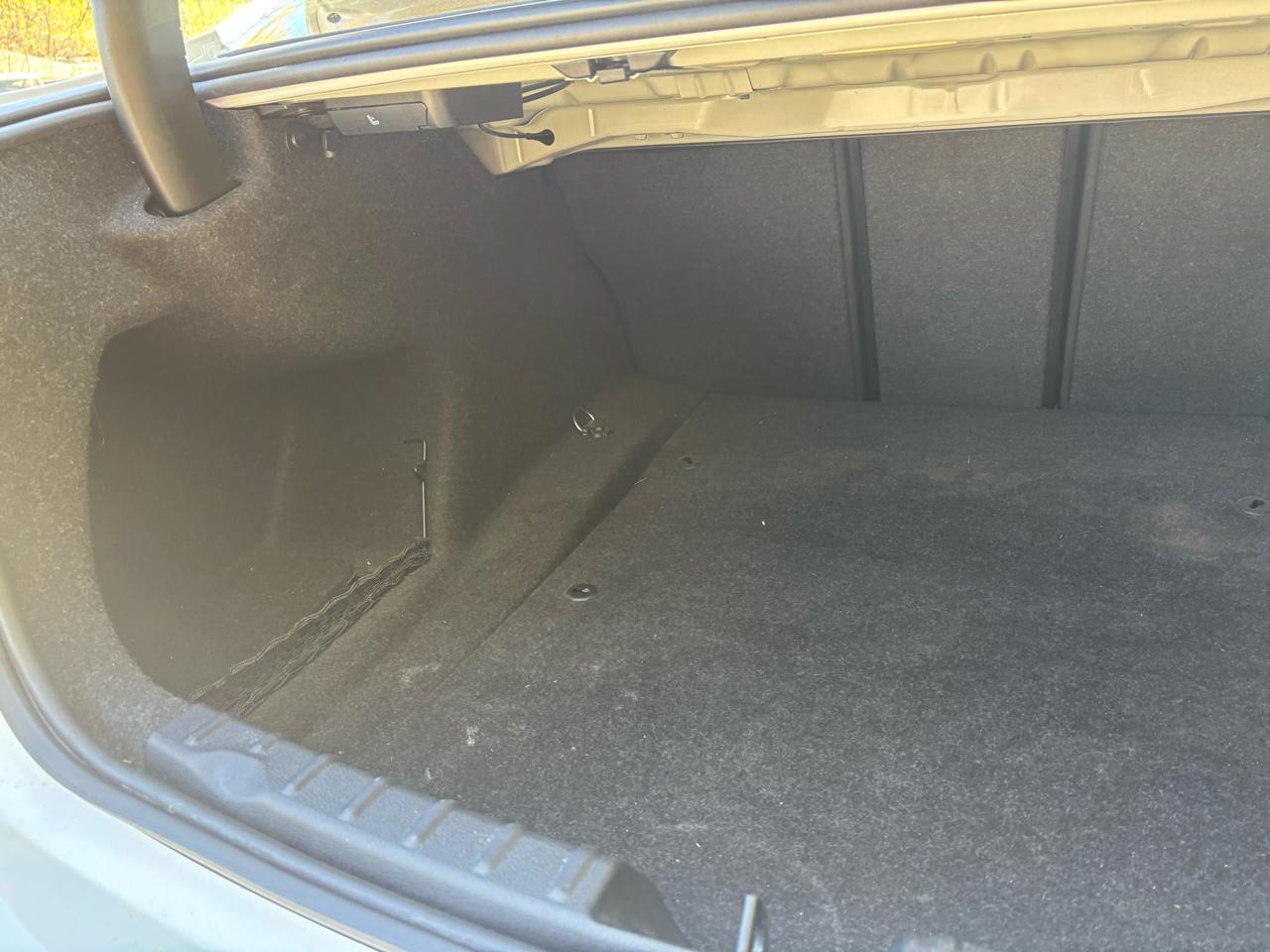 BMW 3-Series 330i SULEV Sedan 2017