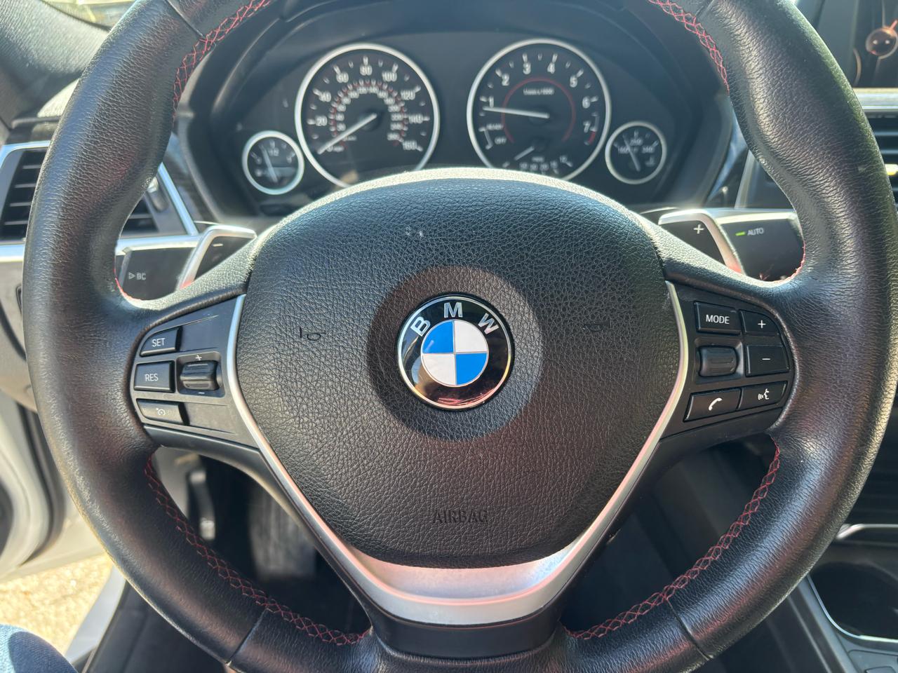 BMW 3-Series 330i SULEV Sedan 2017