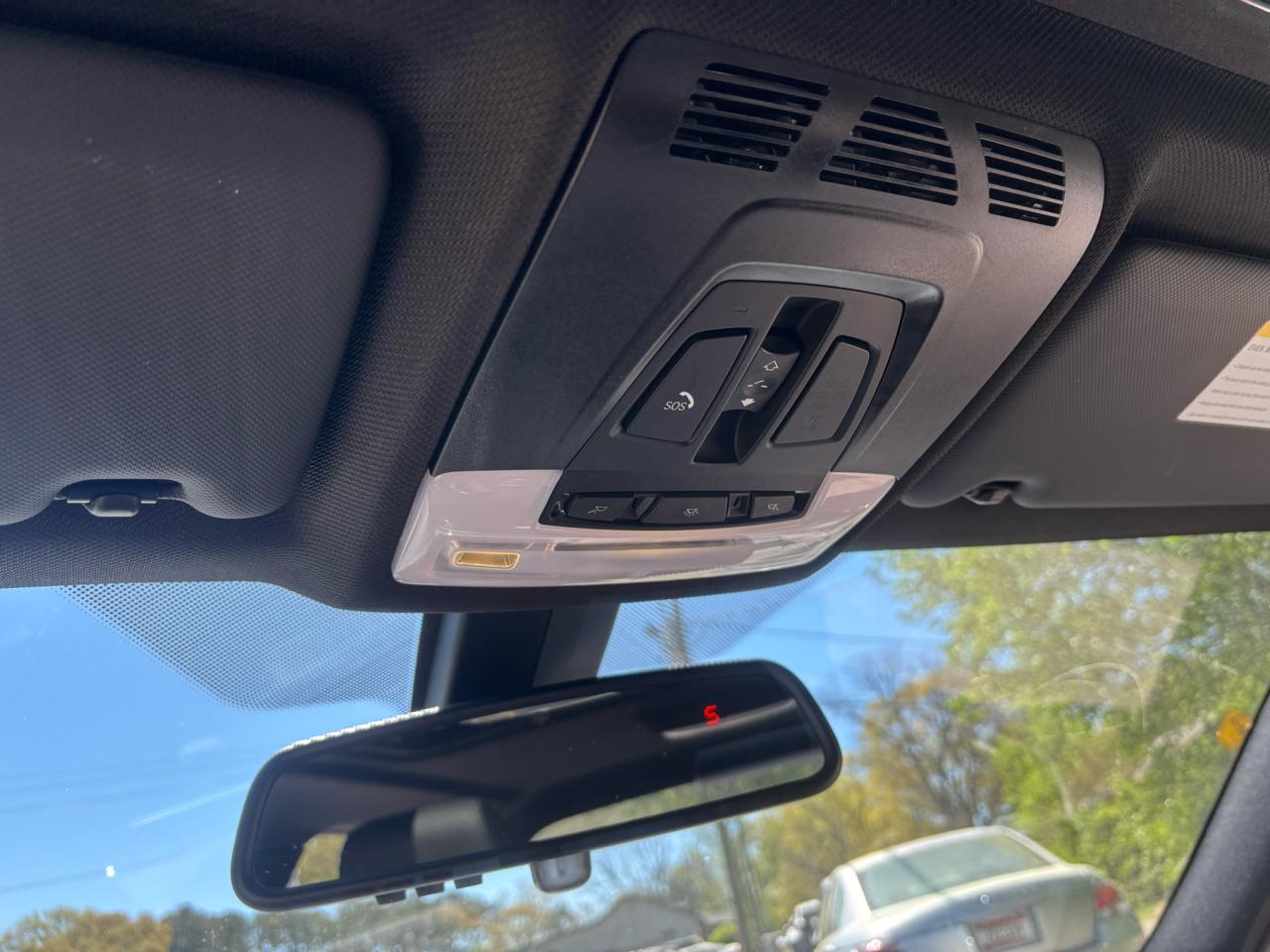 BMW 3-Series 330i SULEV Sedan 2017