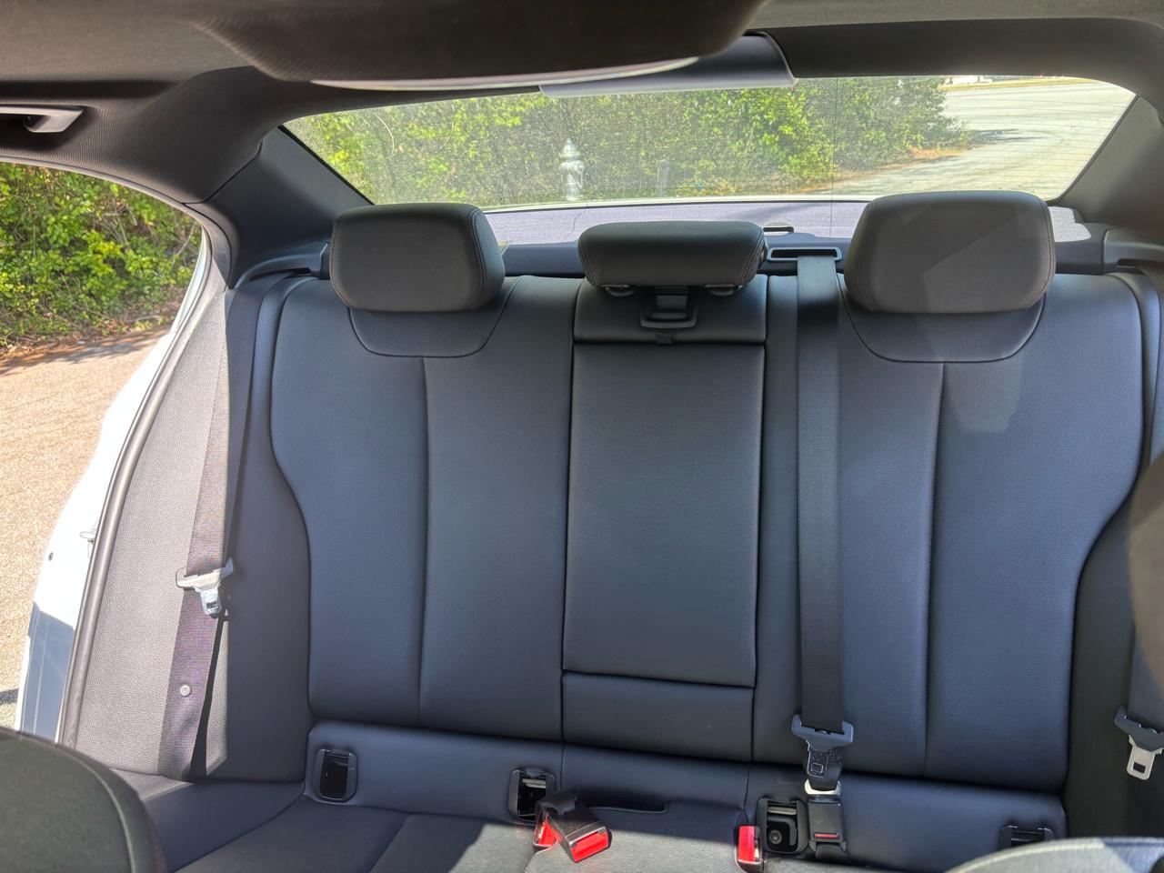 BMW 3-Series 330i SULEV Sedan 2017