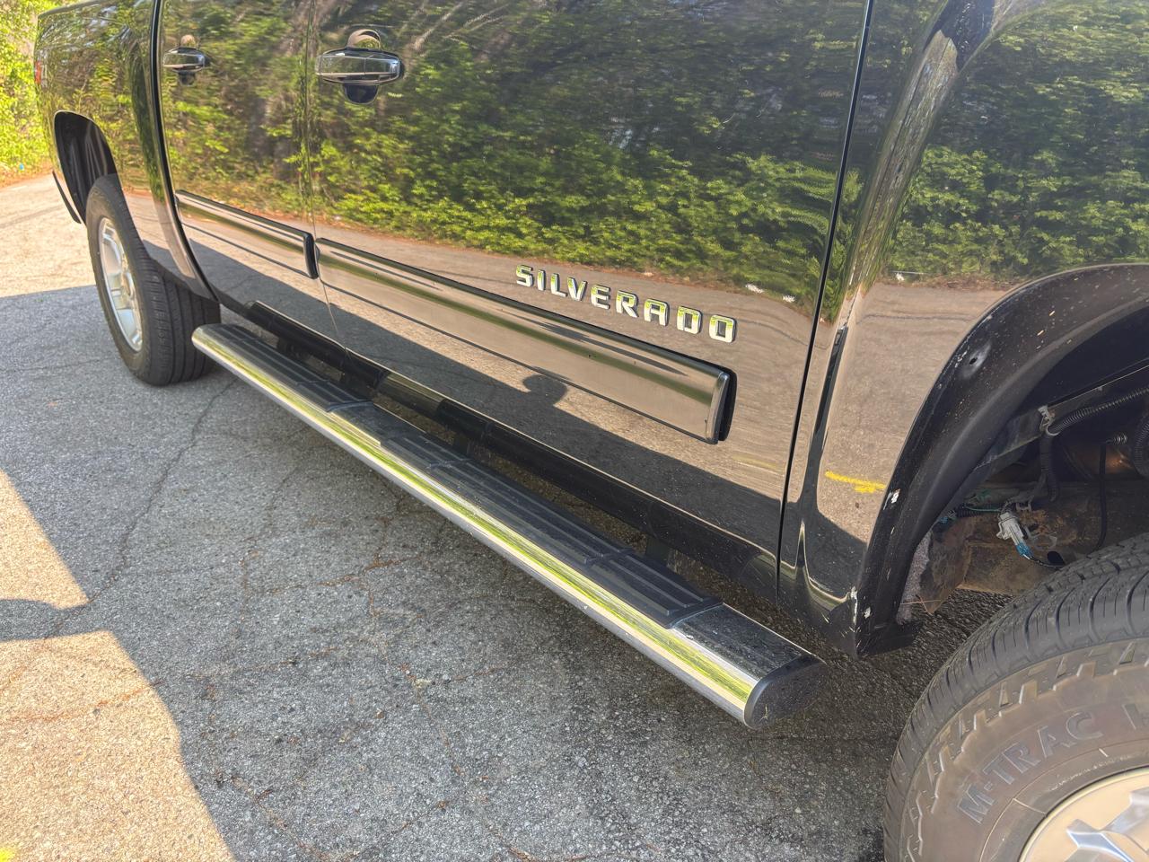 Chevrolet Silverado 1500 LTZ Crew Cab 4WD 2012